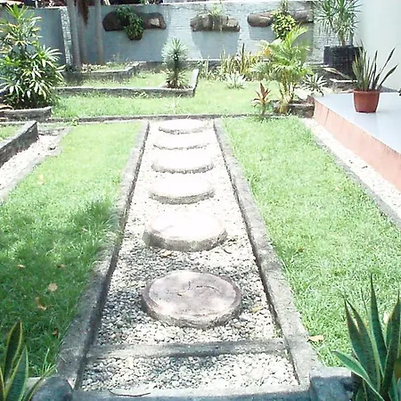 Jambura Inn-3