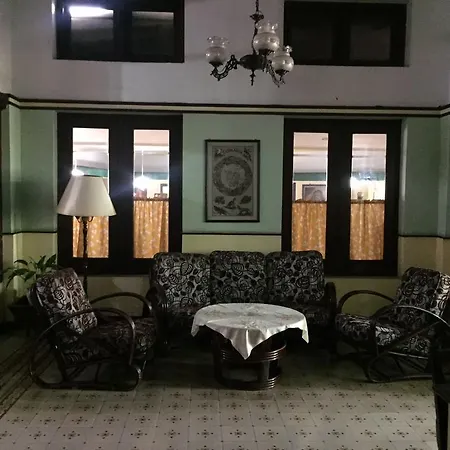Splendid Inn-3
