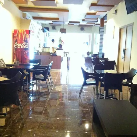 Hotel Paramount-3