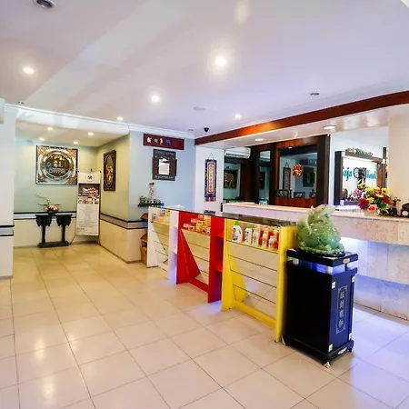 Reddoorz Plus @ Jalan Dr Sutomo Pekanbaru-3