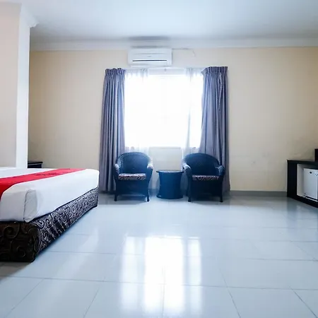 Reddoorz Plus @ Jalan Dr Sutomo Pekanbaru-2