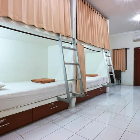 Hostel Mirah-2