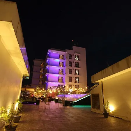 Maestro Hotel Kota Baru-3