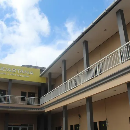 Mandastana Guest House And Kost-3
