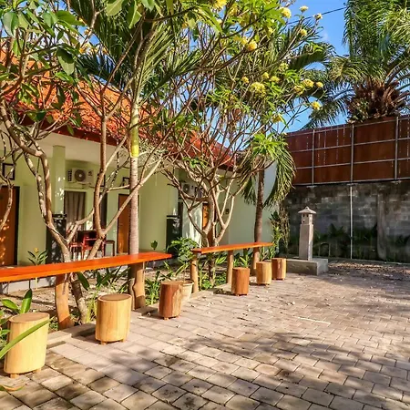 OYO 1445 Jimbaran 12 Residence-3