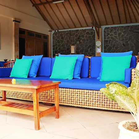 Villa Romy And Bungalows-2