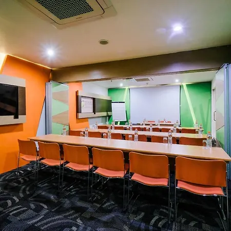 Ibis Budget Makassar Airport-2