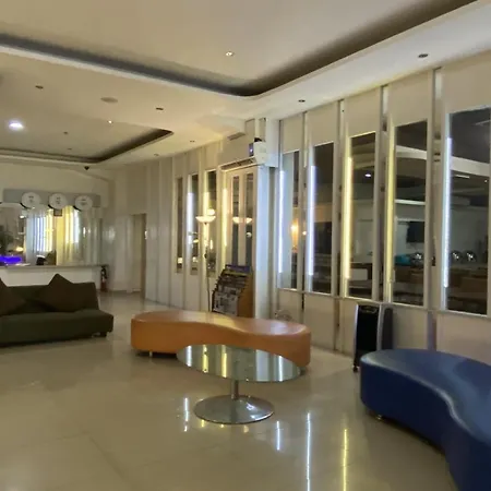 Oyo 3457 Hotel Duta-2