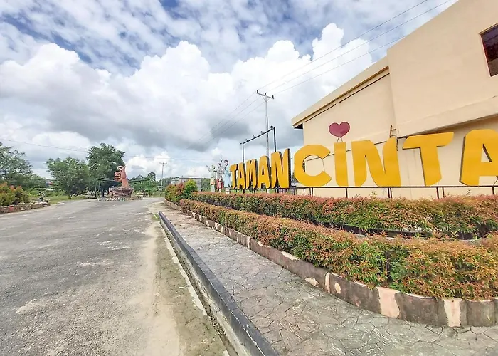 OYO 3196 Taman Cinta