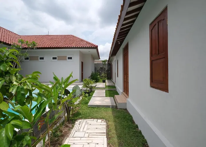 Collection O 3906 Dalem Putu Sanjaya Syariah