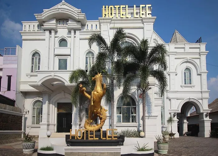 Oyo 2222 Hotel Lee