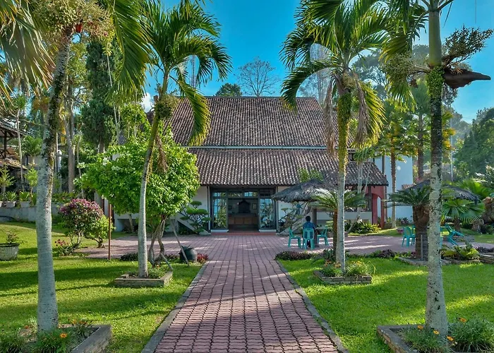 Silintong Hotel