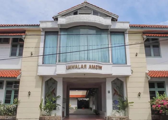 Hotel Rajawali Mitra Reddoorz