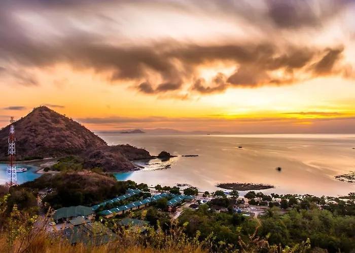 Sylvia Hotel & Resort Komodo