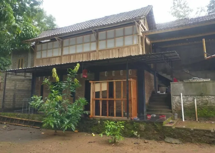 Homestay Kurnia