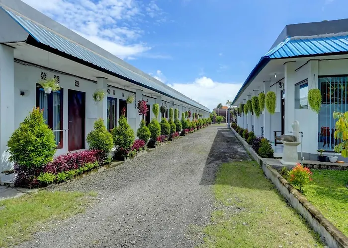 Bahtera Guest House