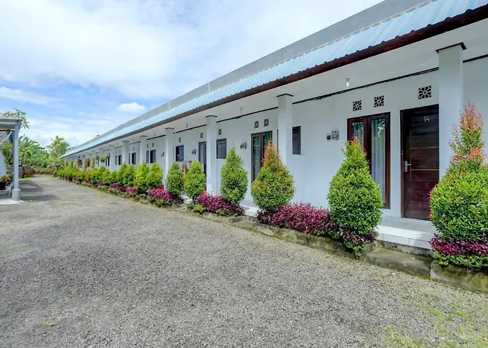 Bahtera Guest House