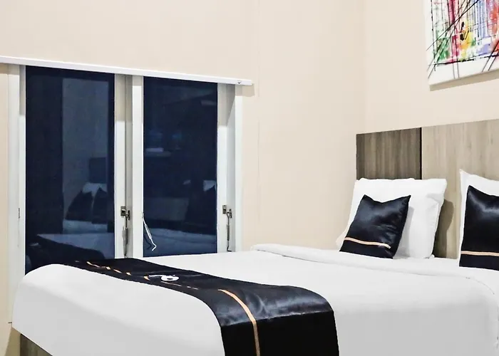 Oyo 2263 Fazarel Residence Syariah
