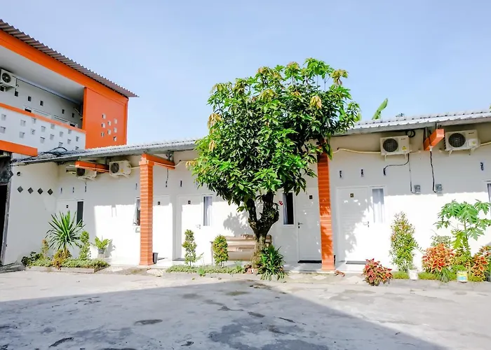 Omah Pandhoek Family Syariah By Stayku