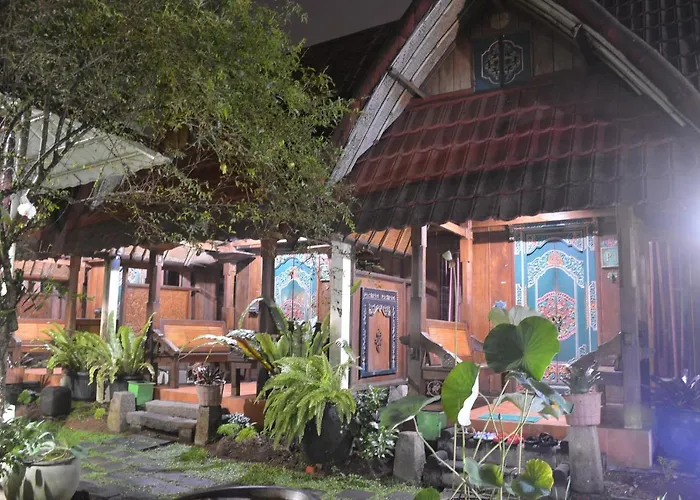 Taman Teratai Hotel