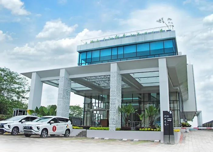Braling Grand Hotel Purbalingga, Azana Hotels Collection