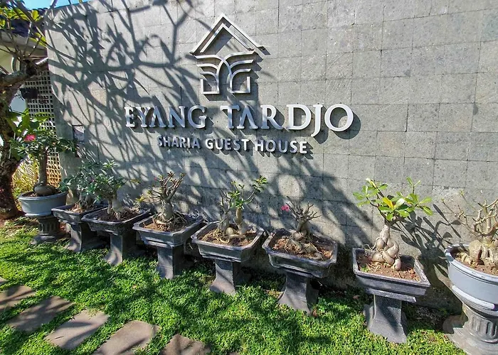 Rumah Eyang Tardjo Syariah RedPartner