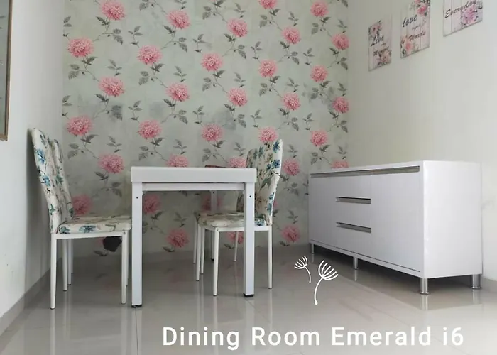 Full House Emerald Villa I6 2 Bedroom Near Jtp 3