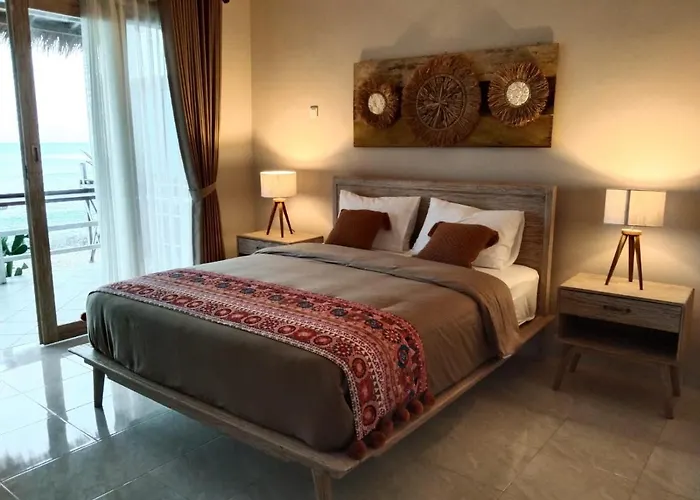 Vns Beachfront Guesthouse Ped, Indonesia