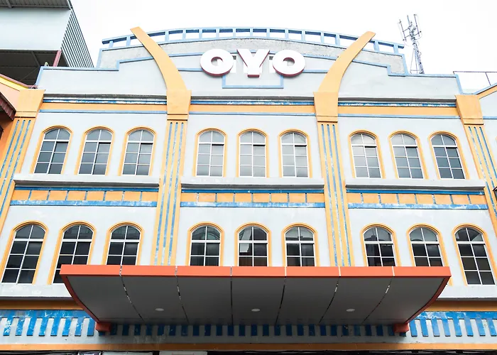 Capital O 664 Romance Hotel