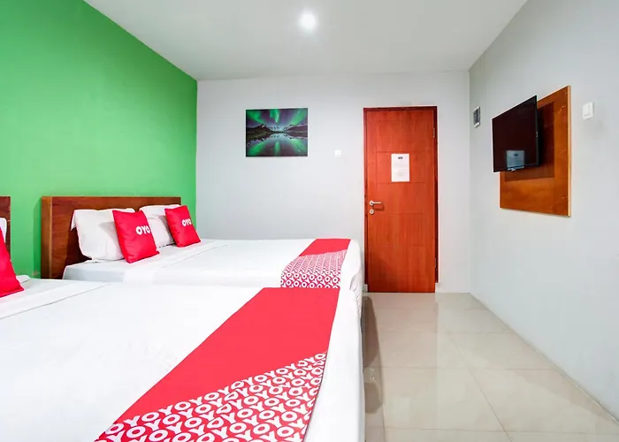 Super Oyo Collection O 3876 The Aurora Inn Lembang
