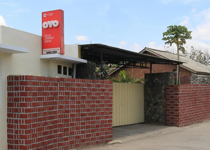 OYO 1722 Villa Ciparay Indah Syariah