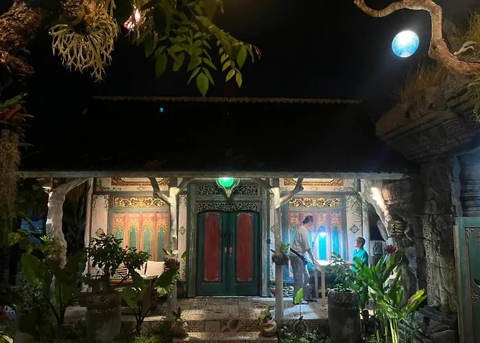 Villa Telaga Wana