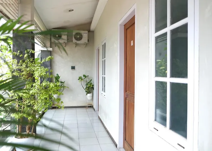 Nusantara Hotel Syariah