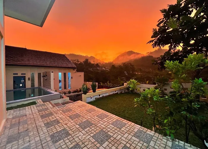 Boca Sentul Bogor Private Pool 4-Bedrooms