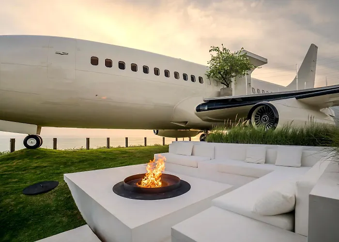 Private Jet Villa Uluwatu, Indonesien