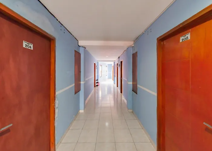 Urbanview Hotel De Grand Garuda Balikpapan