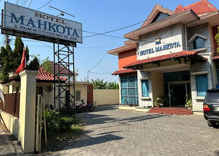 Hotel Mahkota