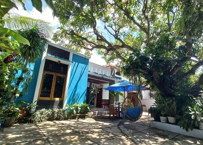 Nusawiru Guest House