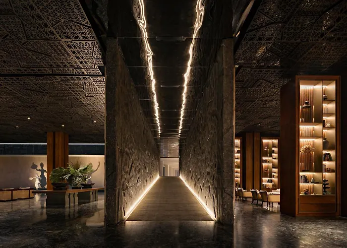 Bali Beach Hotel