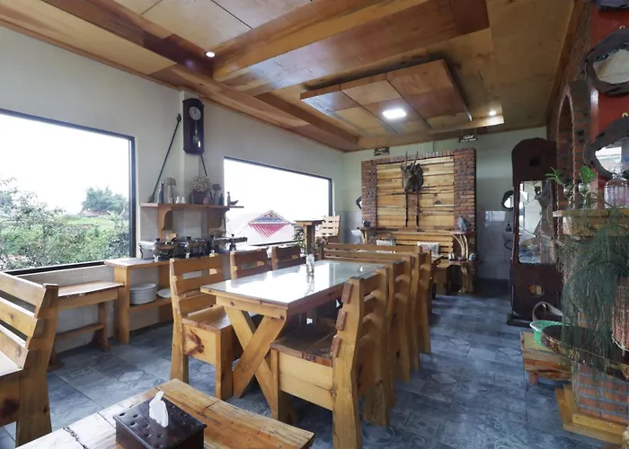 Alloyna Country Cottage Brastagi