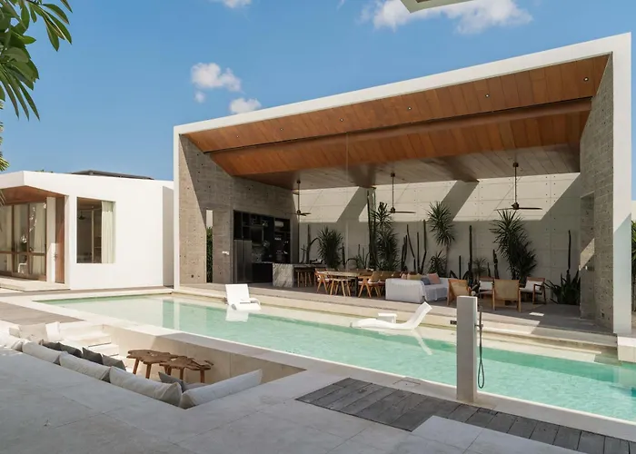 Villa Boya - 6Br Luxury Oasis In Central Berawa