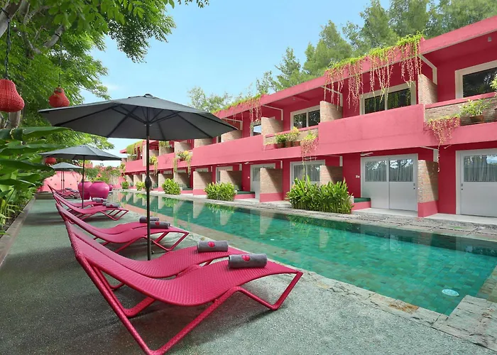 Pinkcoco Gili Trawangan - Constant Surprises - For Cool Adults Only