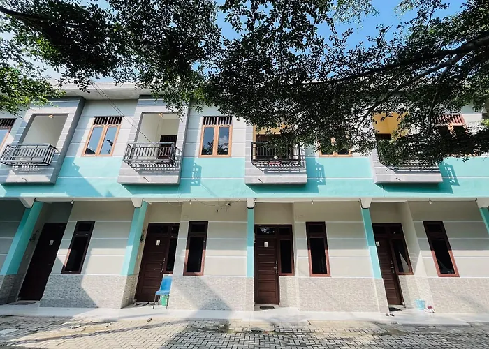 OYO 2069 Wisma Syariah Kampung Baru