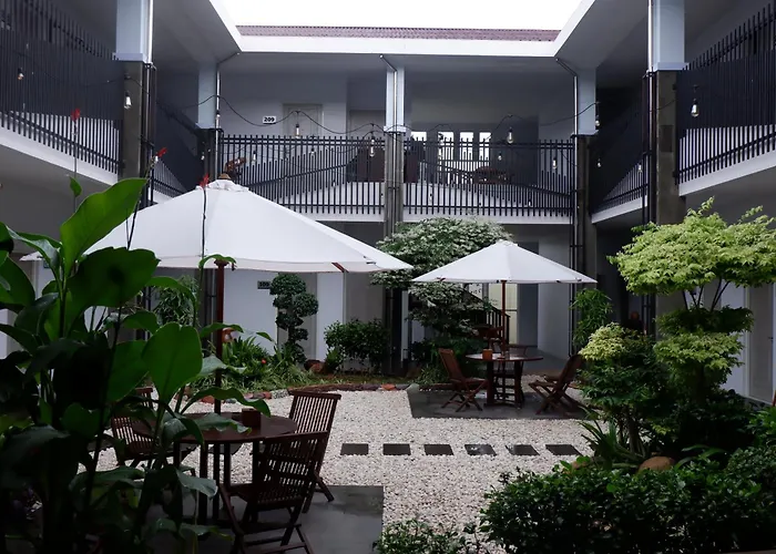Grand Samota