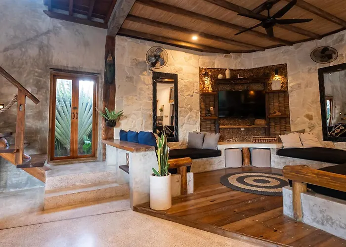 Bukit Surf Villa Uluwatu , Indonesia