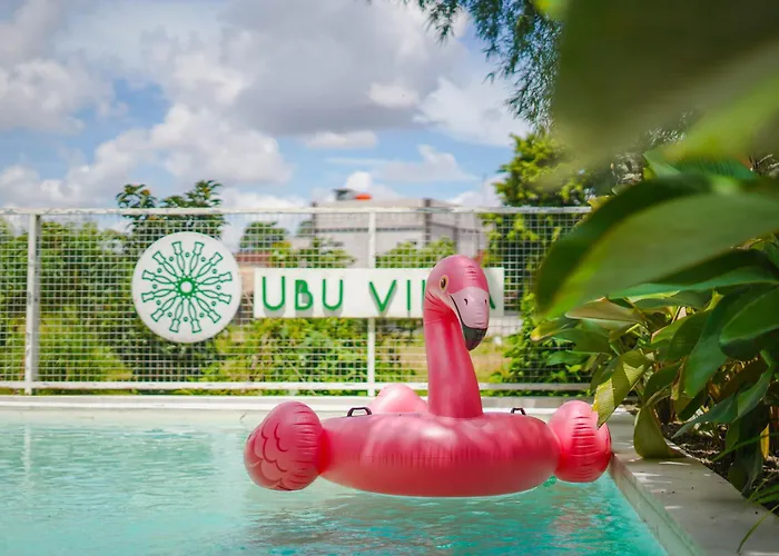 Ubu Gito Gati - 4 Bedrooms Near Yogyakarta City Center