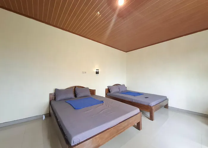 RedDoorz near Candi Cetho Karanganyar