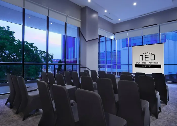 Hotel Neo Gajah Mada Pontianak By Aston