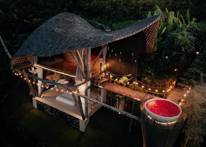Camaya Bali - Magical Bamboo Houses Selat, Indonesia