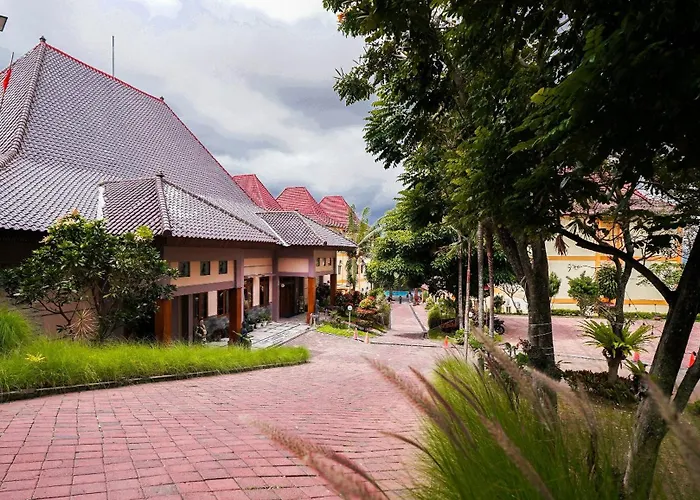Ciptaningati Hotel